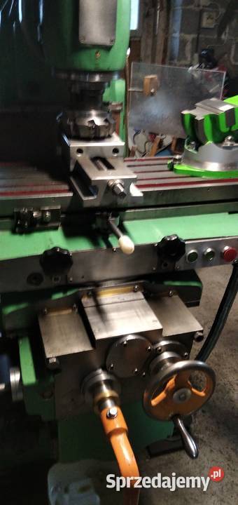 Frezarka FU320 Trzebunia