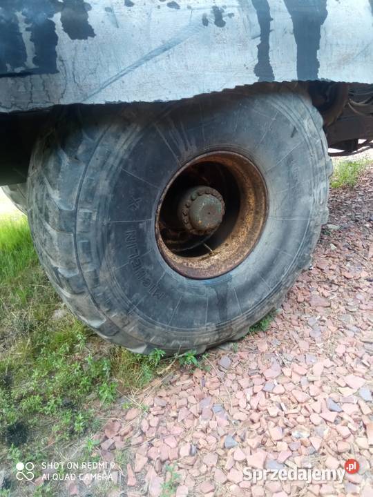 Rozsiewacz wapna żmijkowy 2006r nieuszkodzony Bolesławiec