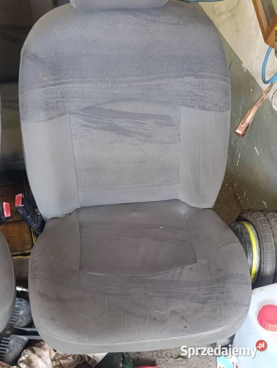 Komplet foteli Renault Kangoo 1 ladne osobowe Oleśnica