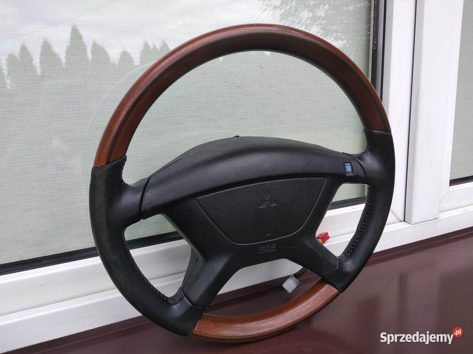 Mitsubishi Carisma Galant kierownica Nardi osobowe Sieradz
