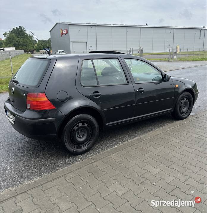 Volkswagen Golf 4 19 TDI 1998r Słotowa