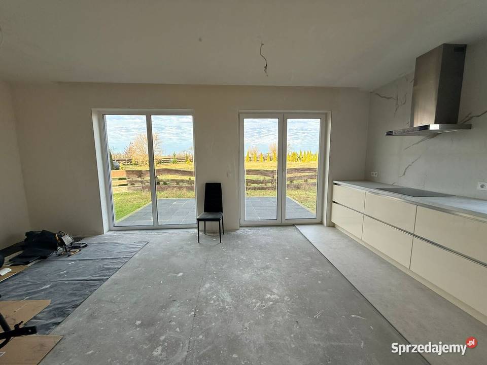 Nowoczesny bliźniak Baczyny bliźniak