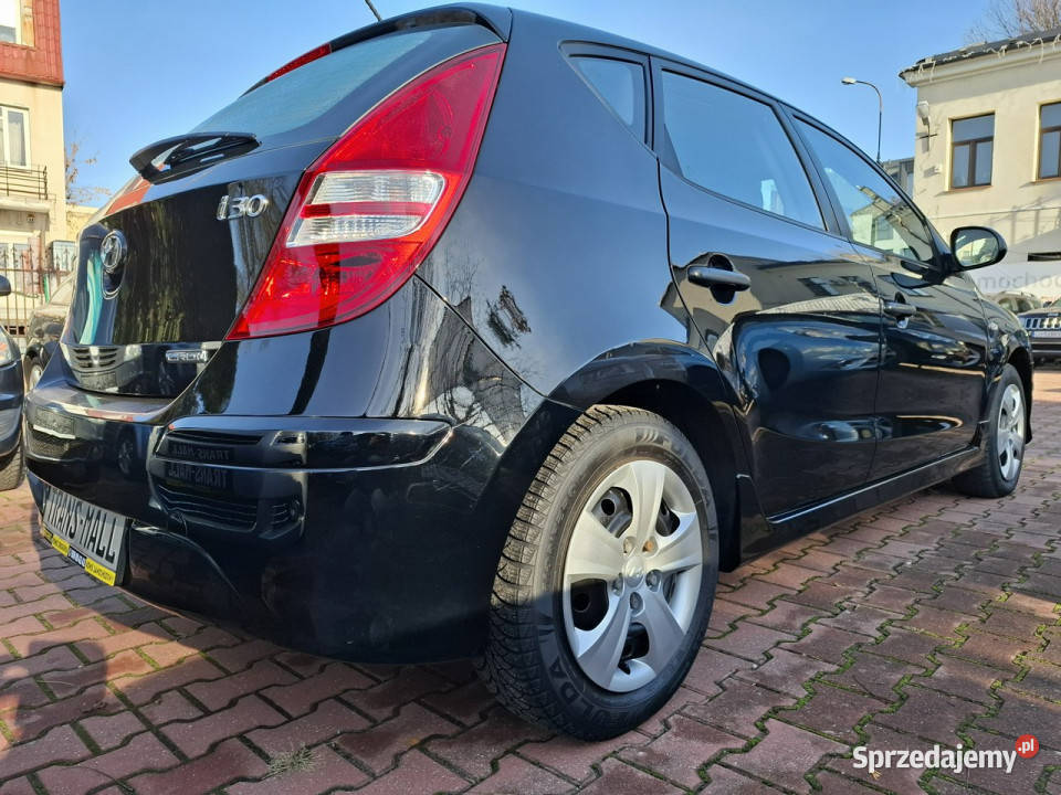 Hyundai i30 16 CRDi 116 Koni Sprowadzony z Lublin sprzedam
