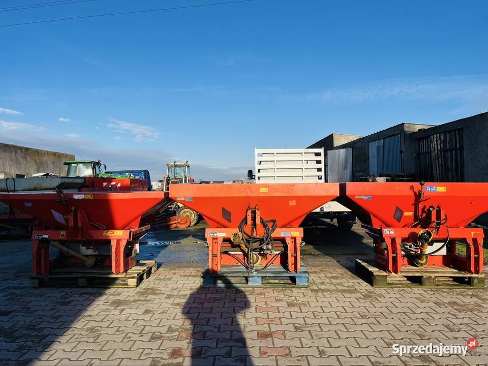 Rozsiewacz nawozów Kuhn Rauch 935 mds Kuhn 732 Rozsiewacze nawozów Chwałkowo