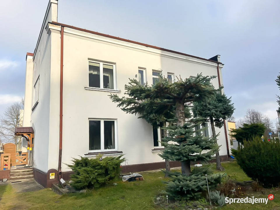 Dom 226m2 2 budynki użytkowe działka 688m2 Ostrowiec Świętokrzyski