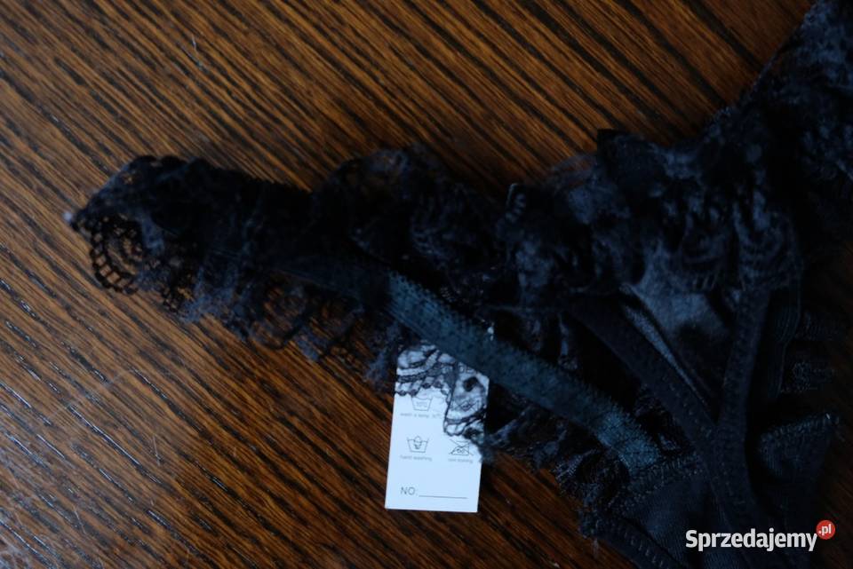 czarne stringi majtki XS 34 S 36 kokardki sprzedam