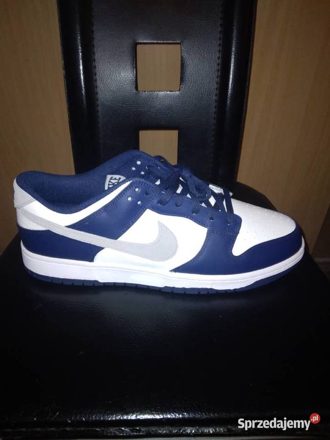 Nike Dunk Low Retro Summit White Midnight Navy niebieski