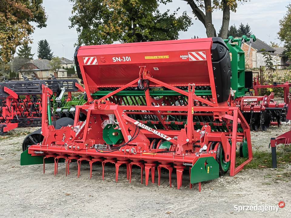 AGROMASZ SN301 zestaw uprawowosiewny nadbudowany nieuszkodzony Żółkiewka-Osada