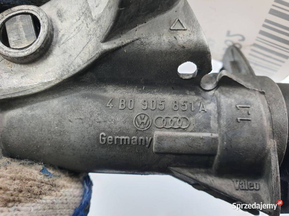 STACYJKA VOLKSWAGEN PASSAT B5 4B0905851A osobowe Pozostałe Lipno