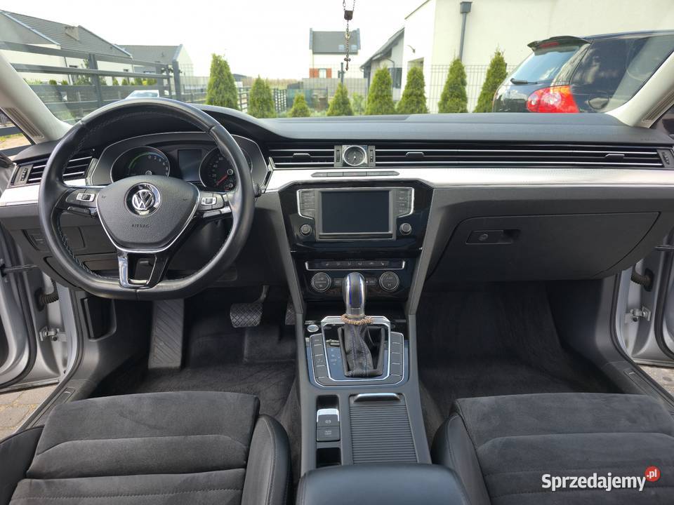VW Passat GTE 2016 218 Piekny i zadbany Szydłowo