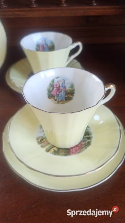 Filiżanka z talerzykiem deserowym
Imperial Made Gdańsk