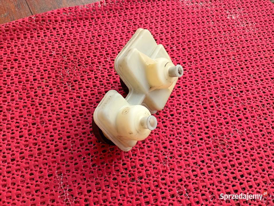 Zbiornik płynu hamulcowego FSO Polonez oryginał osobowe Żywiec sprzedam