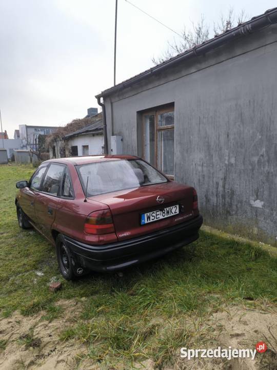 Opel astra f 14 sedan sprzedam