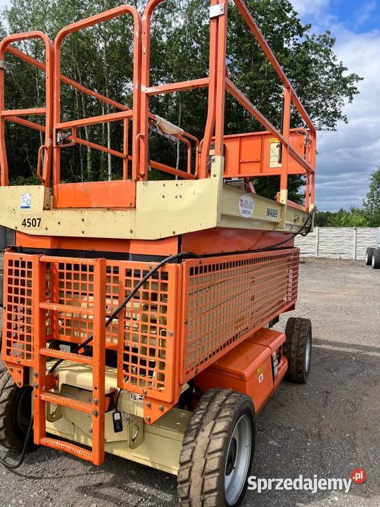 Sprzeda zwyszkę nożycową Rok produkcji 2007 Łagów