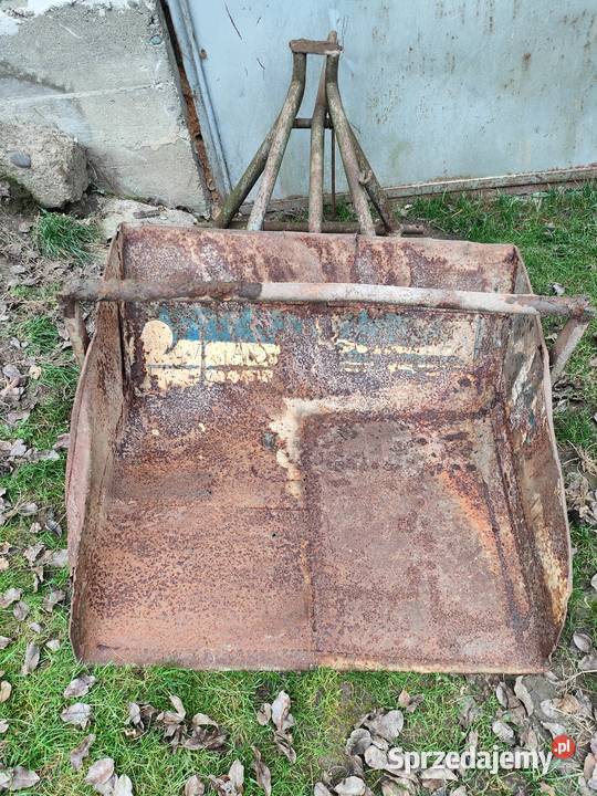 Łyżka ładowacz do traktora na podnośnik Hyżne