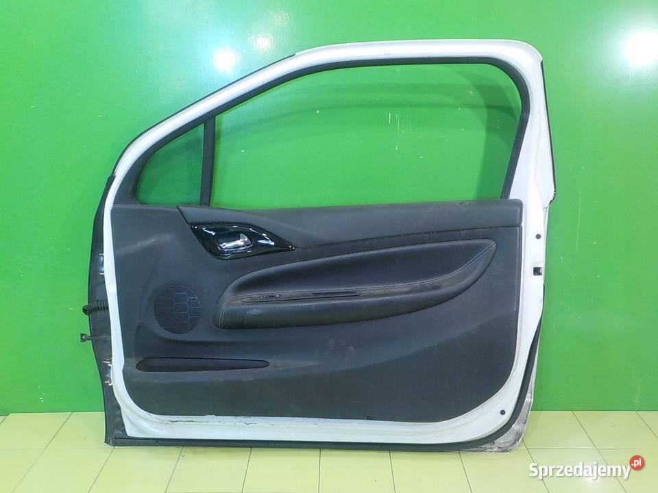 CITROEN DS3 16 VTI 11r HB 3D drzwi prawe przod osobowe Suków
