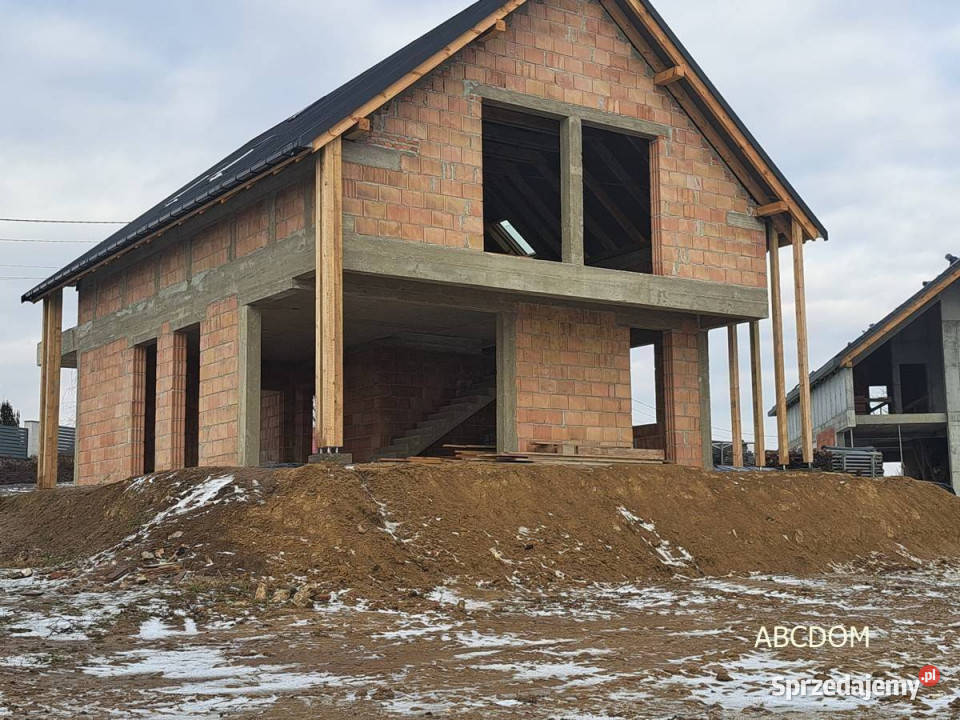 Nowoczesny dom 6 pokoi działka 704m2 Liczba pokoi 6 Książniczki