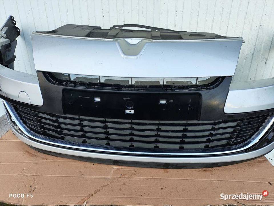 RENAULT MEGANE 3 III LIFT 1213 ZDERZAK PRZÓD