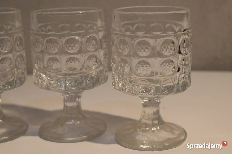 Kryształowe kieliszki na nóżce PRL Wrocław