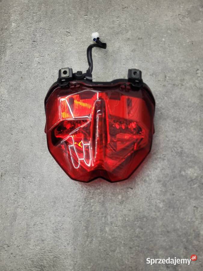 YAMAHA MT 09 MT09 MT09 2124 OEM LAMPA TYŁ TYLNA Nowy Tomyśl