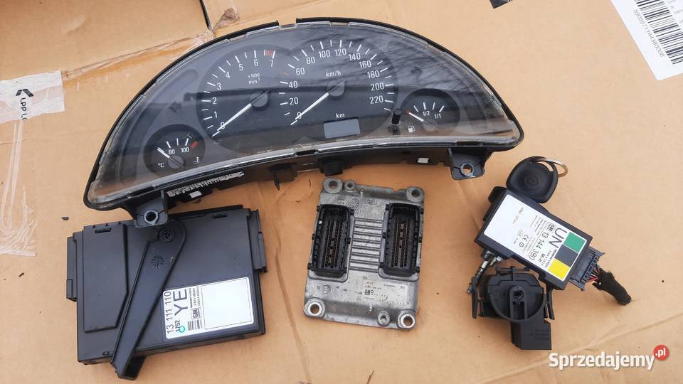 zestaw startowy Opel Corsa C 12 16V z12xe dolnośląskie Dębno