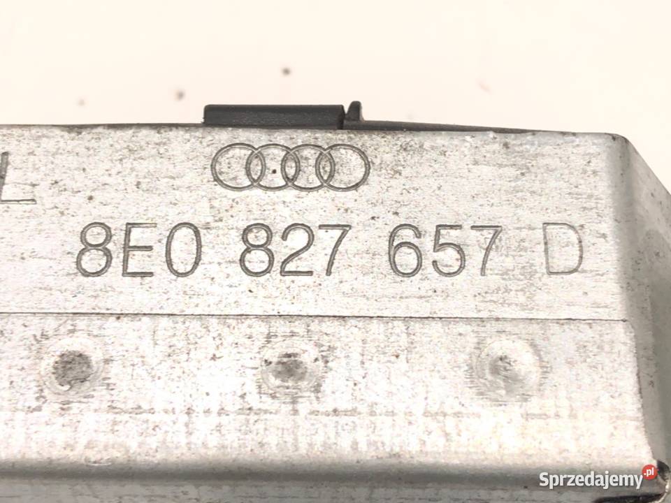 LISTWA KLAPY TYŁ AUDI A4 B7 Kombi 0408
