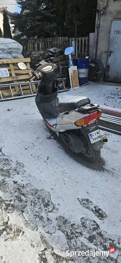 Skuter 50 qinghung Cerekwica