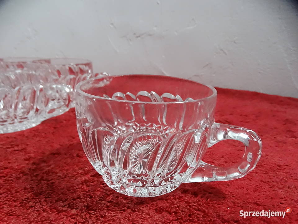Komplet 12 szklanych filiżanekkubków Vintage PRL Biłgoraj
