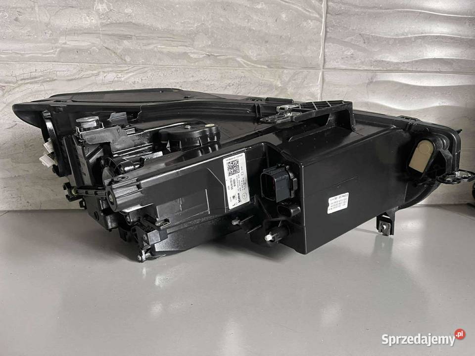 SEAT LEON 4 CUPRA LEWA LAMPA FULL LED 5FB941007G Lampy przednie Lampy przednie Ostroróg