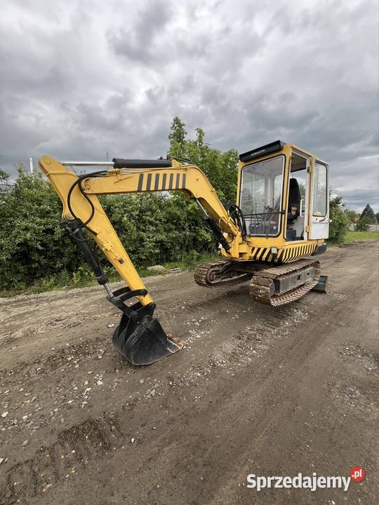 Komatsu pc30 waga 32 t Ziębice