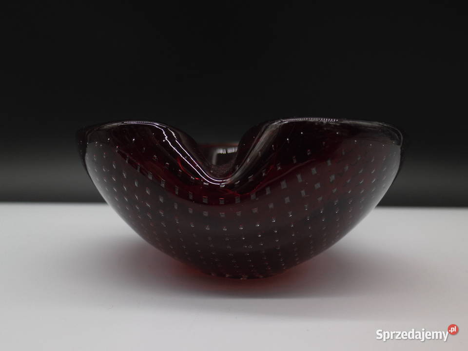 Popielniczka rubinowa Murano Bubble Włochy lata Raszków