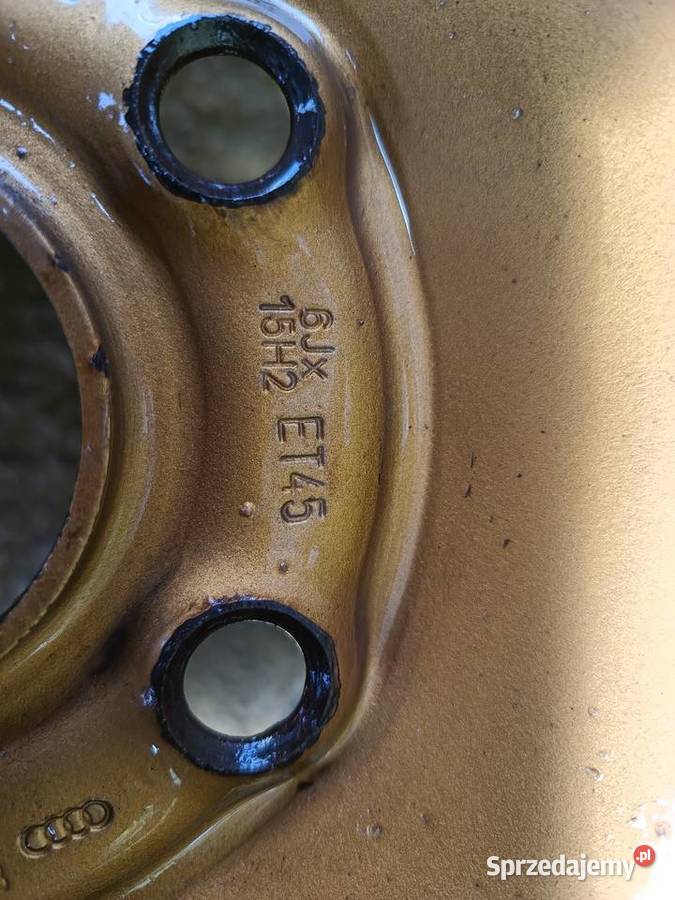 Felgi stalowe z oponami zimowymi Audi Wałbrzych