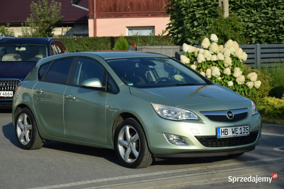 Opel Astra 14B Klima Navi DVD 2 Kpl Kół 4/5 Majdan Sieniawski