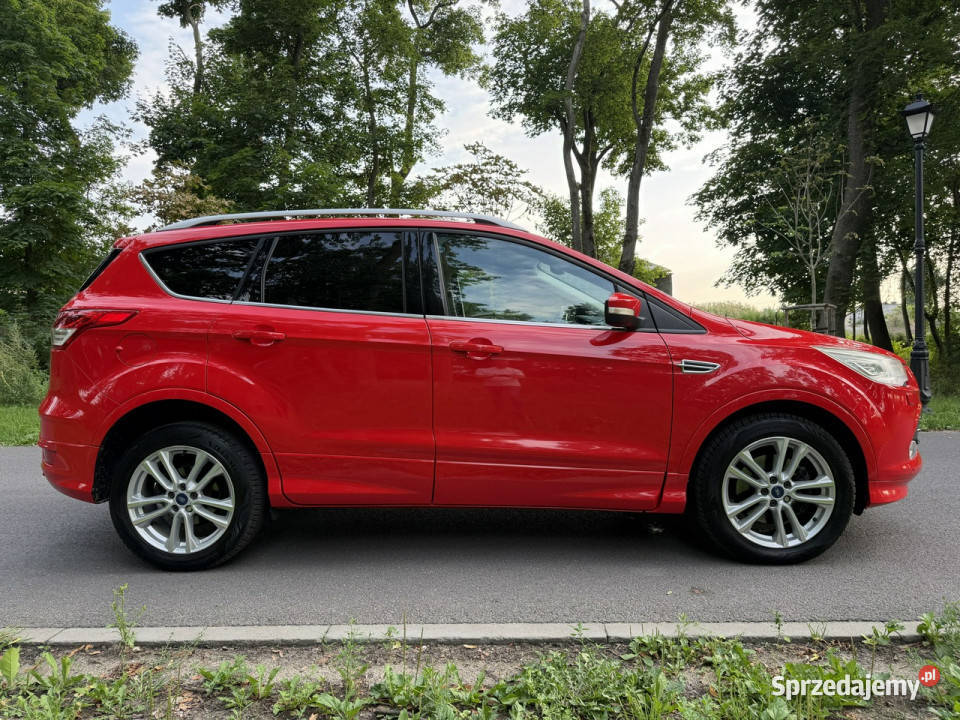 Ford Kuga 20 TDCI 180 4x4 Indywidual Titanium elektrochrom. lusterka boczne Józefkowo sprzedam