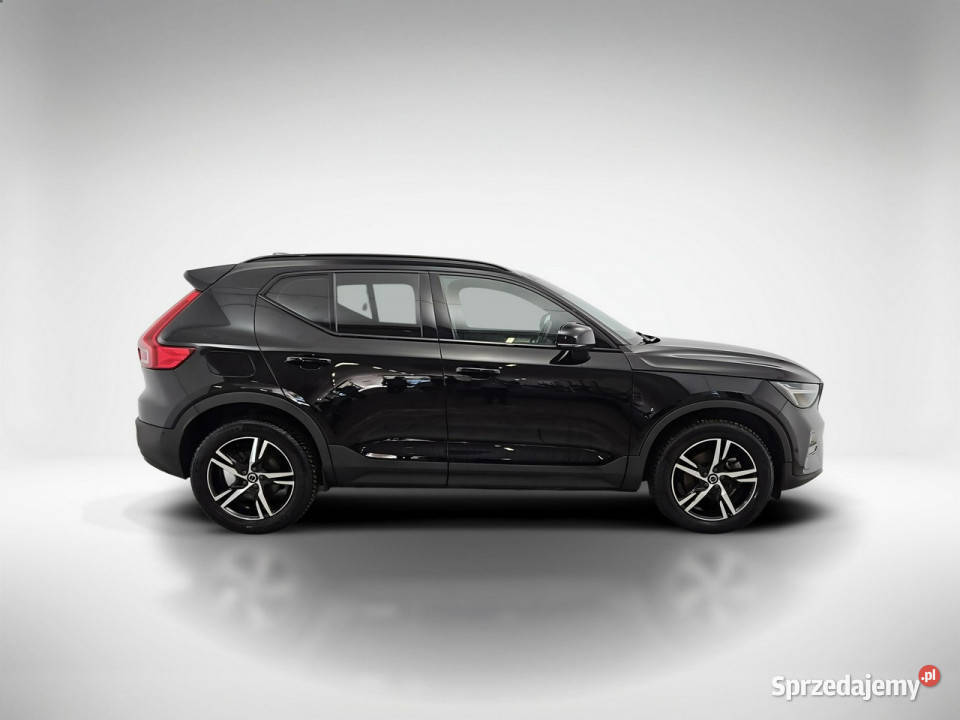 Volvo XC 40 B3 Plus Dark aut Z Polskiego Salonu pełny VAT mazowieckie Warszawa
