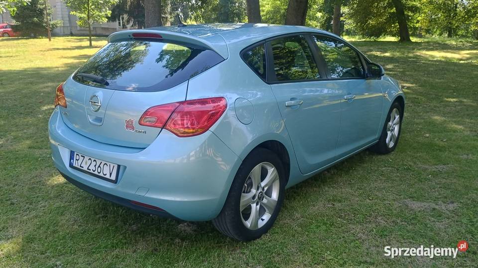 Opel Astra J 17 CDTI KLIMA Rzeszów