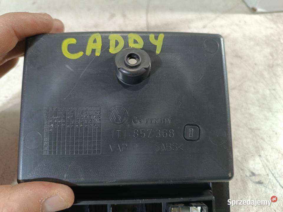SCHOWEK KONSOLI VW CADDY 2K 19 TDI 1T1857368D sprzedam