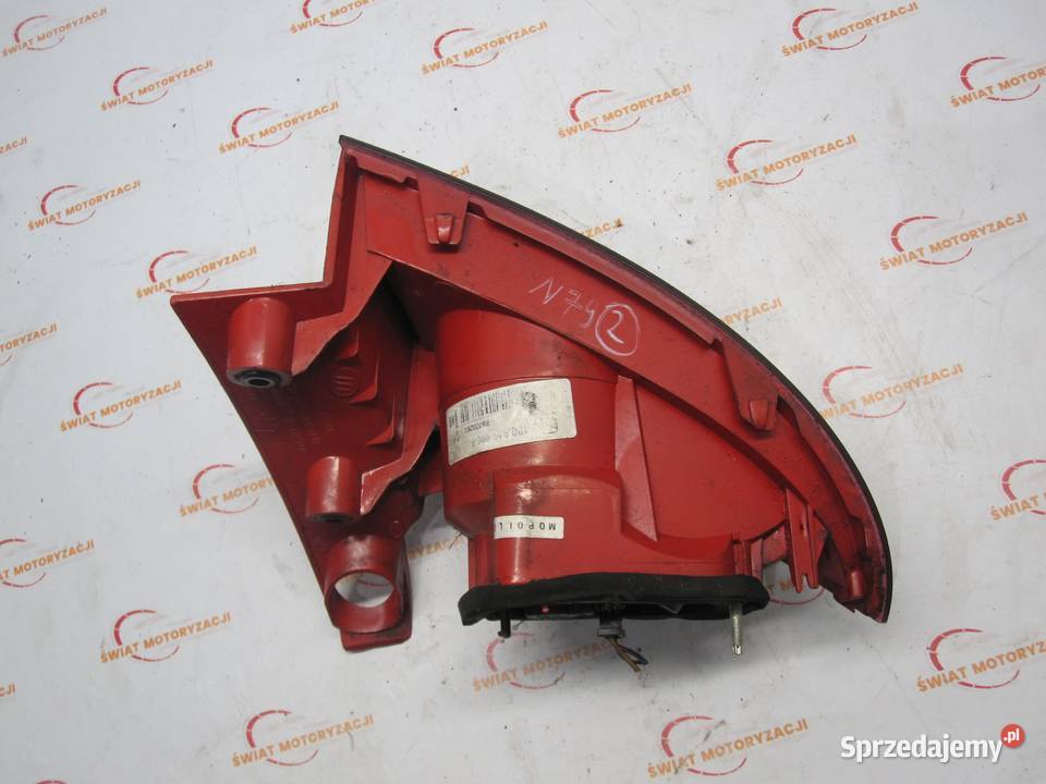 SEAT LEON II LIFT 10r lampa prawa tył 1P0945096F osobowe Kielce