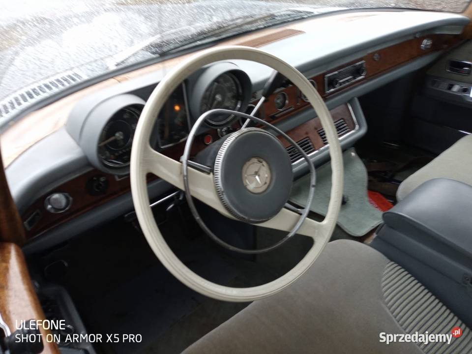 sprzedam mercedes W100 nieuszkodzony Ostrowiec Świętokrzyski