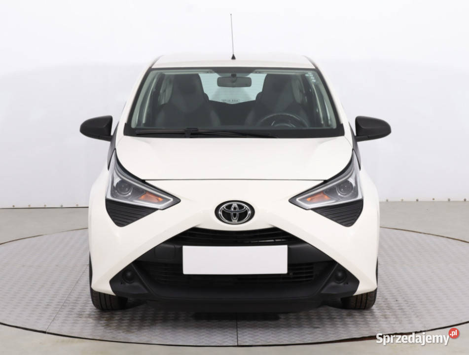 Toyota Aygo 10 VVTi 4/5 Aygo Piaseczno sprzedam