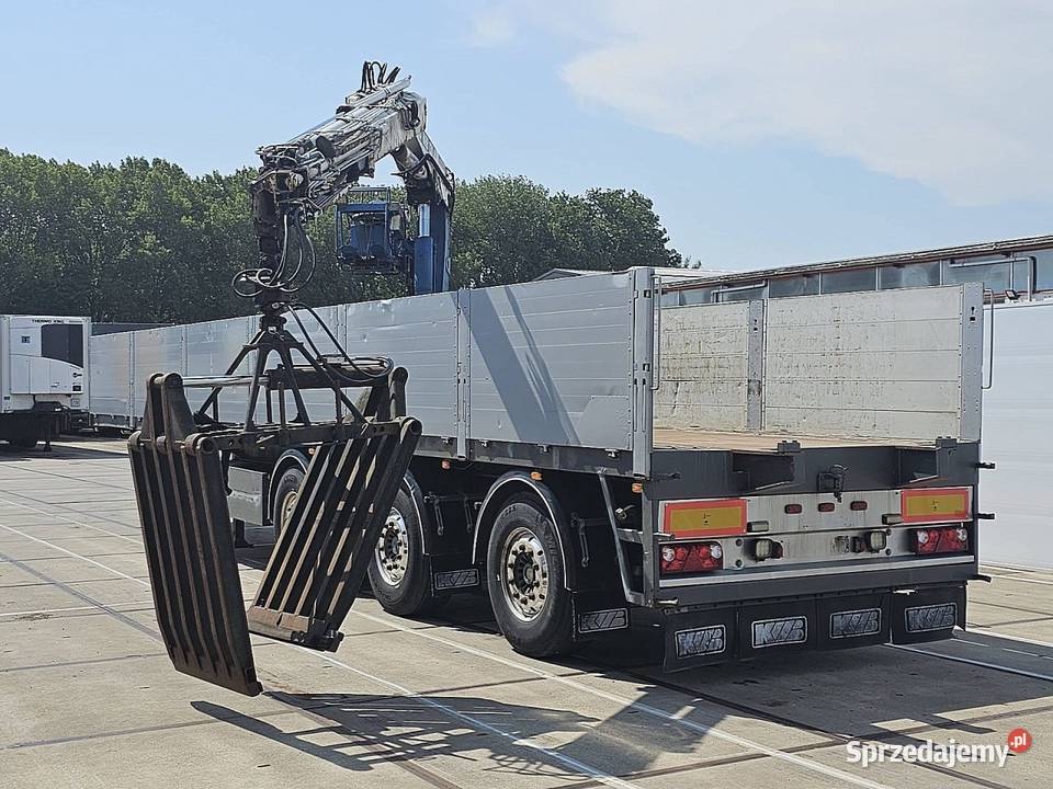Kwb P393STIR1 HIAB 130 R skrzyniowy 2003 sprzedam