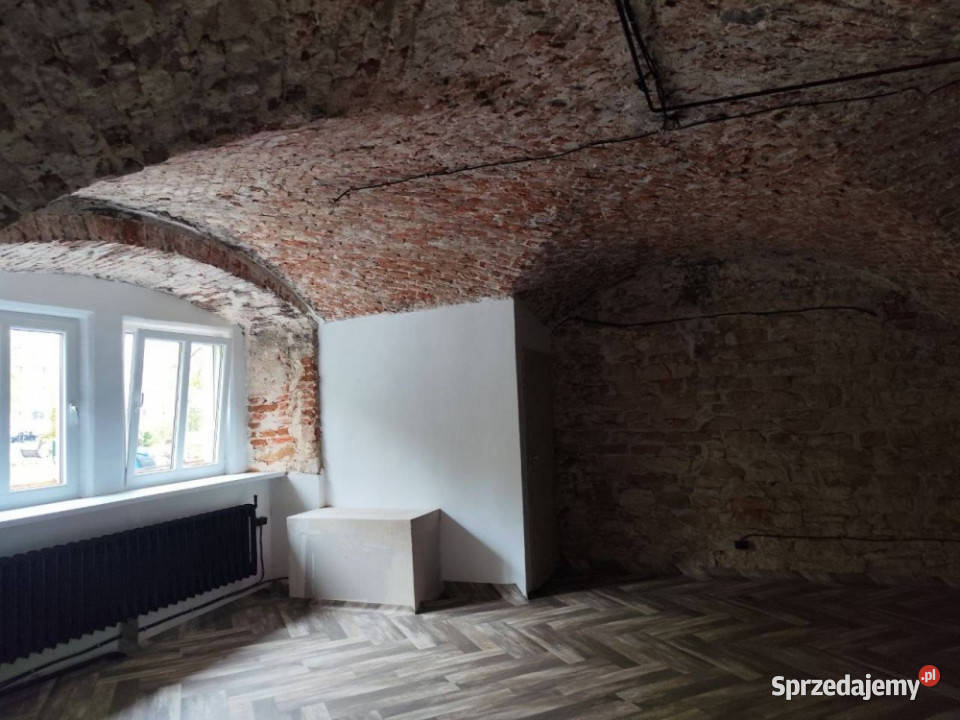 Przestronny lokal użytkowy 115 m 3 pomieszczenia świętokrzyskie Końskie