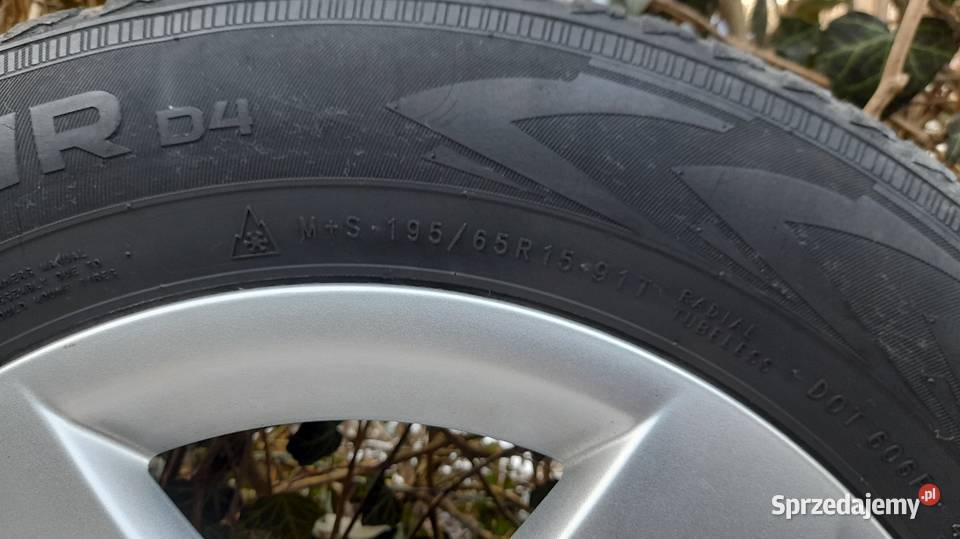 Alufelgi 15 vw golf 4 komplet 4sztuki 5x100 Samochodowe sprzedam