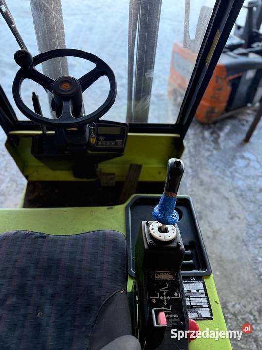 Wózek widłowy Clark cem 16sx