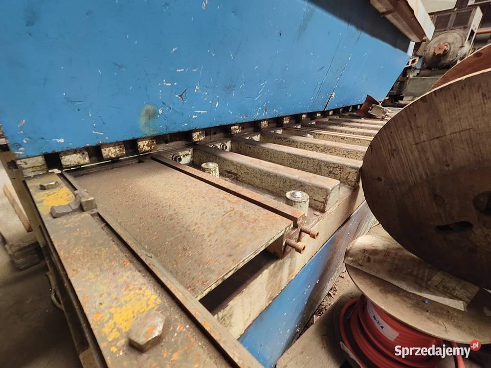 Hydrauliczne nożyce gilotynowe do blachy REBS Kraków