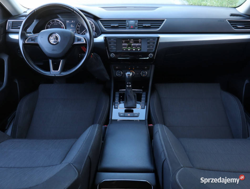 Skoda Superb 20 TSI klimatyzacja Superb Łódź