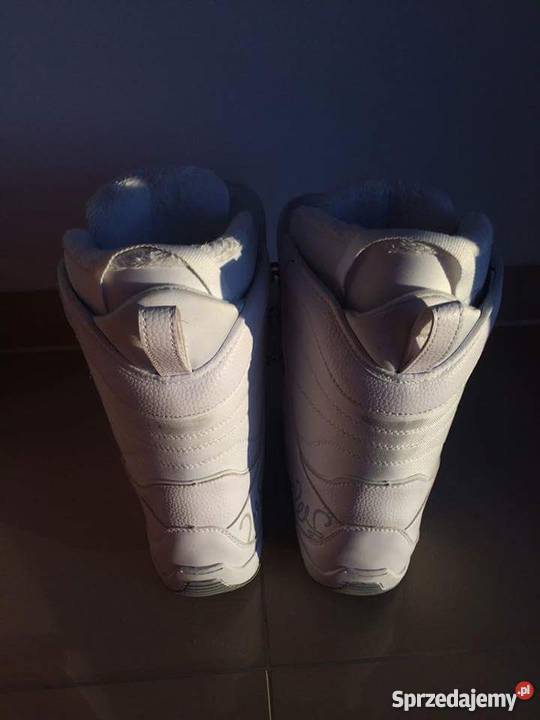 Damskie białe buty snowboardowe Częstochowa sprzedam