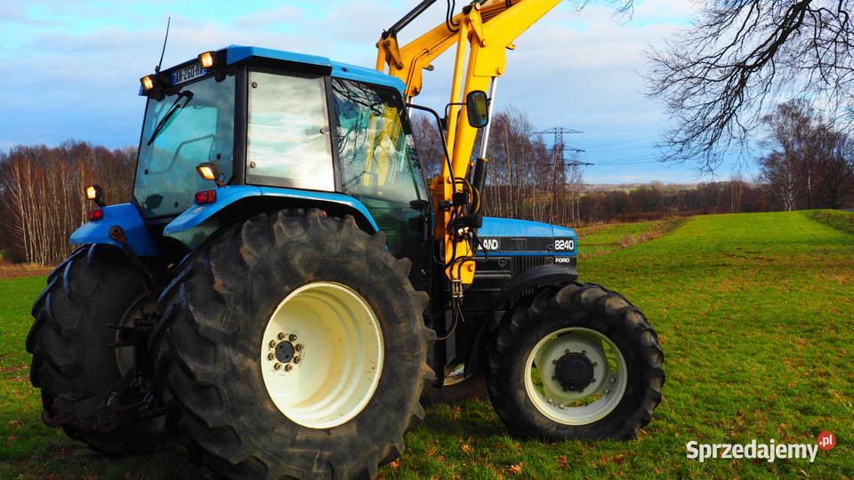 Ford Holland 8240 Ładowacz Klimatyzacja dolnośląskie Gościszów