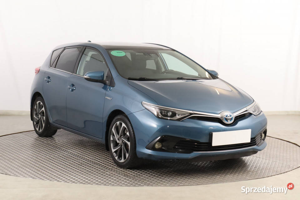 Toyota Auris Hybrid Rok produkcji 2015