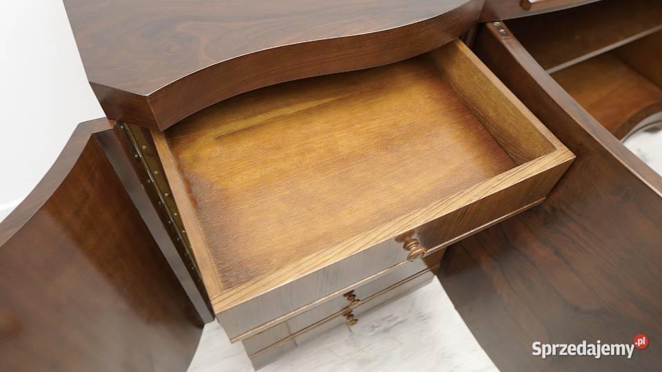 Zabytkowa komoda z lat 30tych w stylu Jerka sprzedam